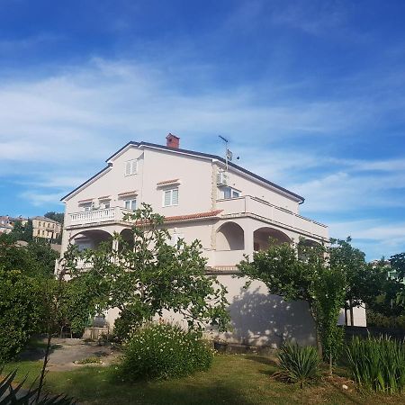 Apartments By The Sea Lopar Kültér fotó